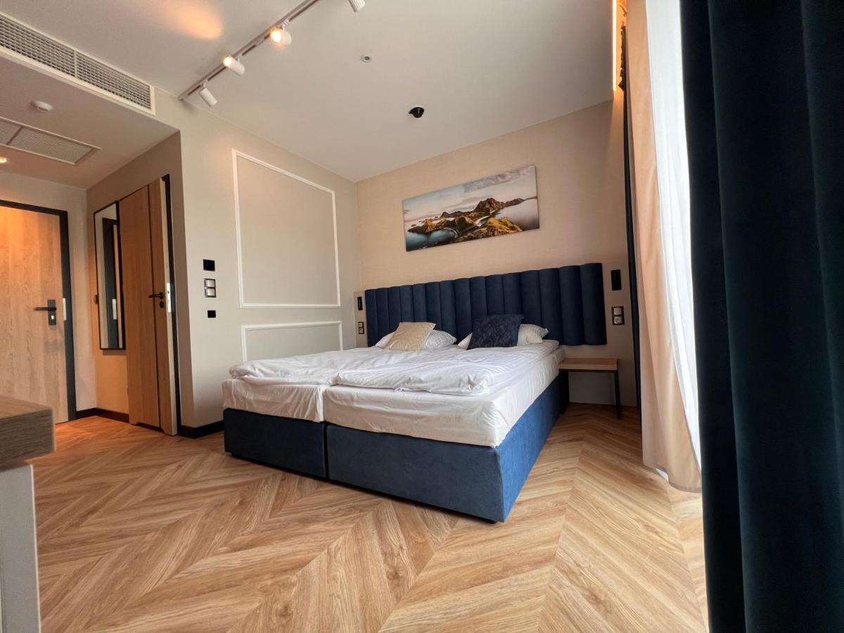 Resto - Smart Blisko Energylandii Nocleg ze śniadaniem *